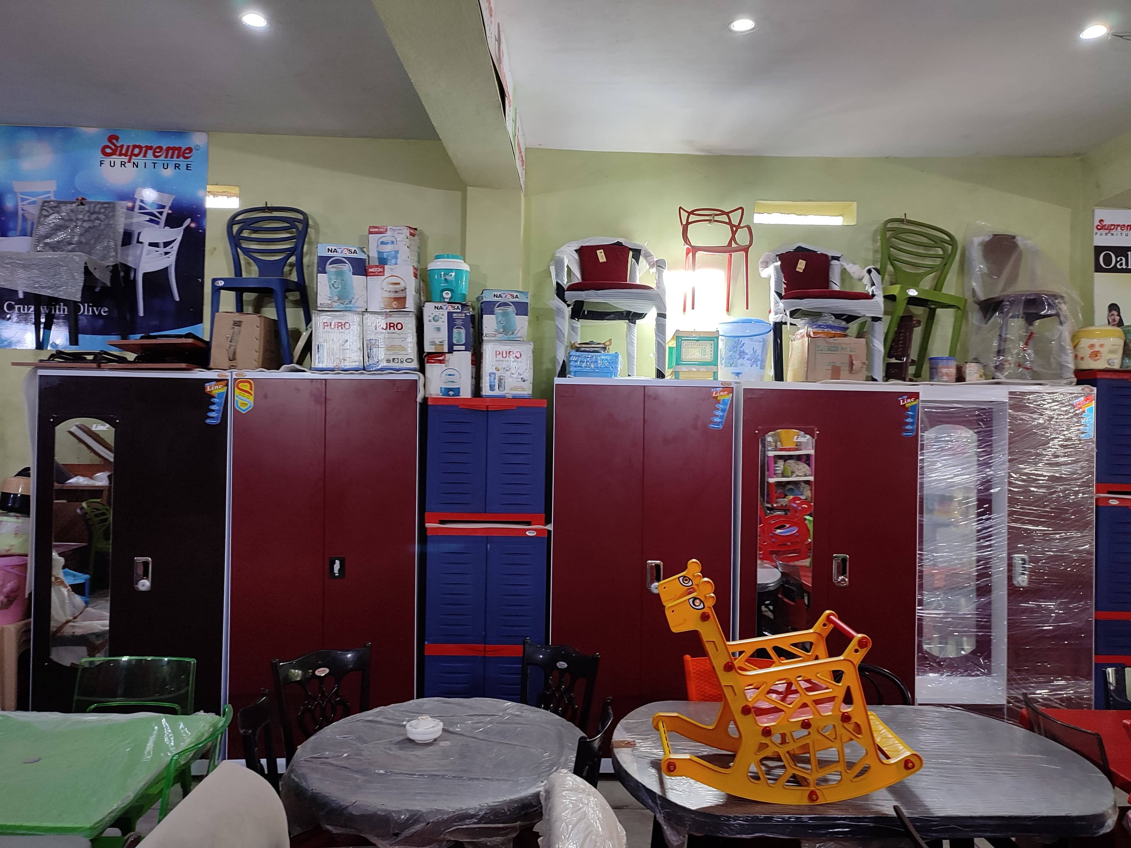 Amit Plastic Showroom 5